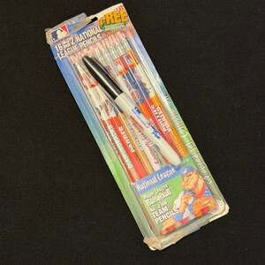 Vintage National League MLB 16 Pencil Pack with Bonus Autograph Pen